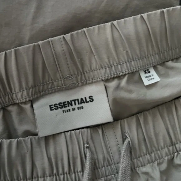 FEAR OF GOD ESSENTIALS | Nylon Cotton Satin Track Pants in Dust/Taupe | Size XS - Picture 11 of 13